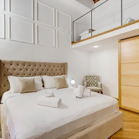 Babuino Exclusive - Grand Historic Center 아파트