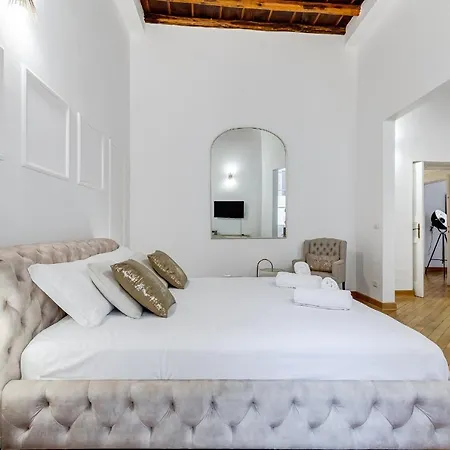 Babuino Exclusive - Grand Historic Center