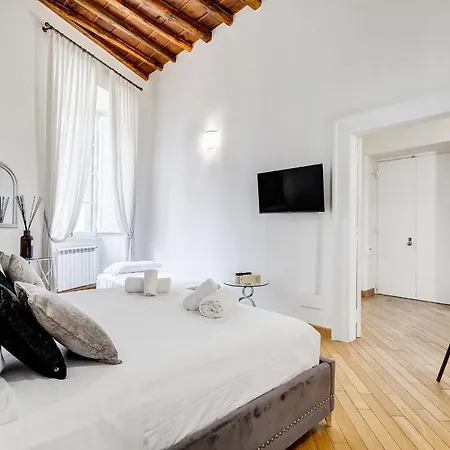 Babuino Exclusive - Grand Historic Center *