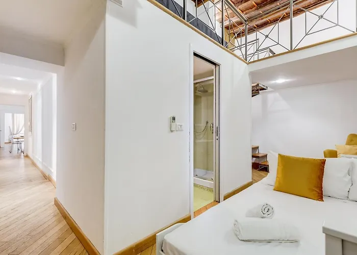 New Opening!! - Babuino Exclusive *